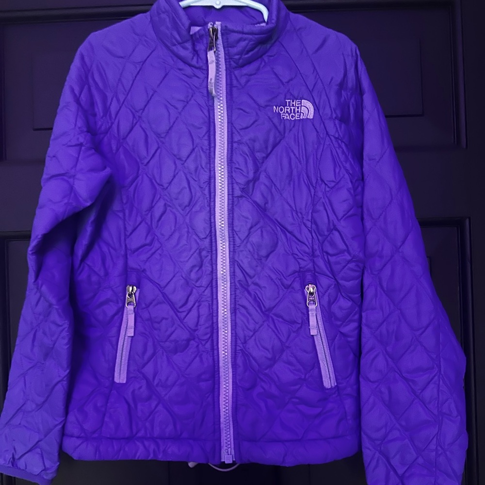 Northface Girls Size XS lightweight puffer